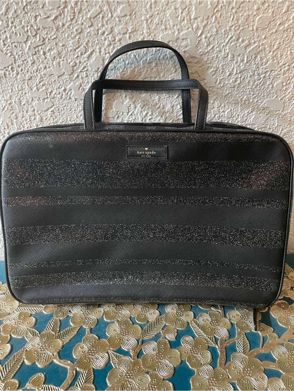 Kate Spade Travel Bag!
